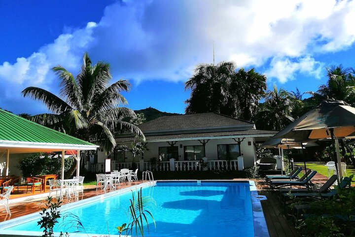 Pools & Facilities