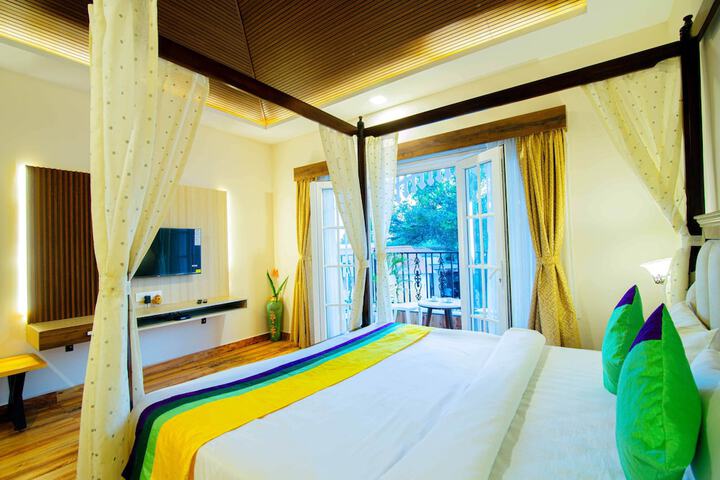 Room 37 of 70