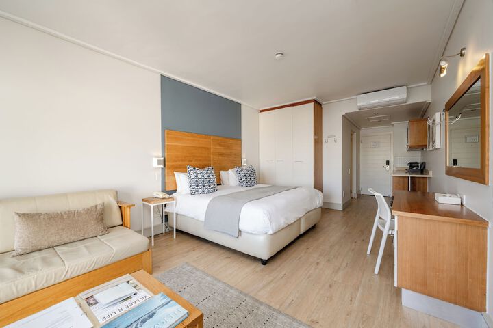 Room 42 of 231