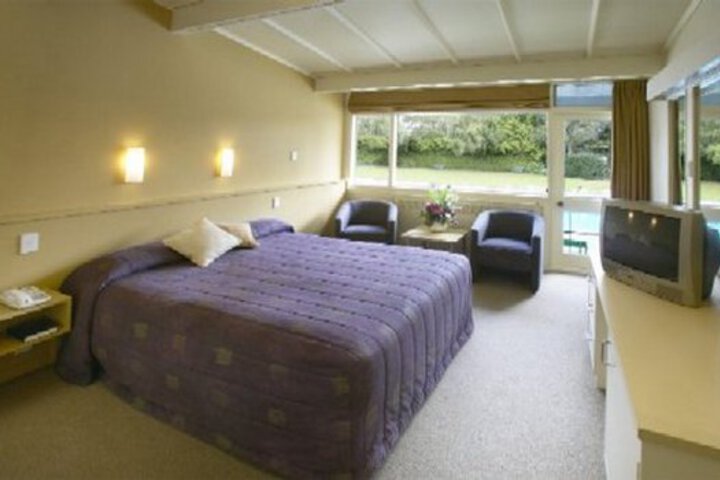 Russley Hotel & Villas