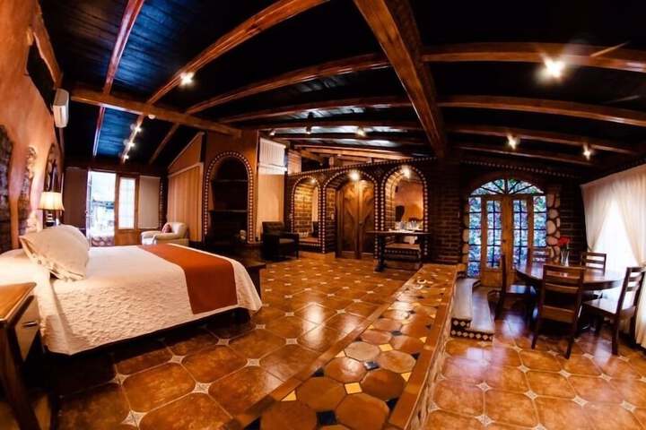 Room 12 of 58