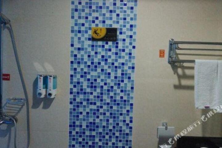 Golden Dragon Hotel