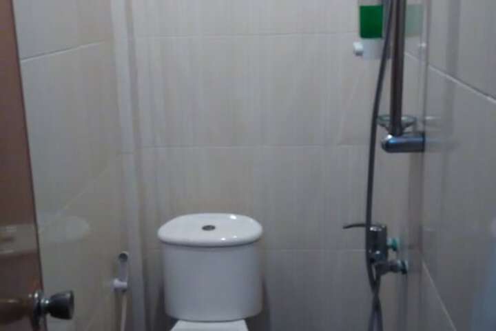 Room 16 of 24