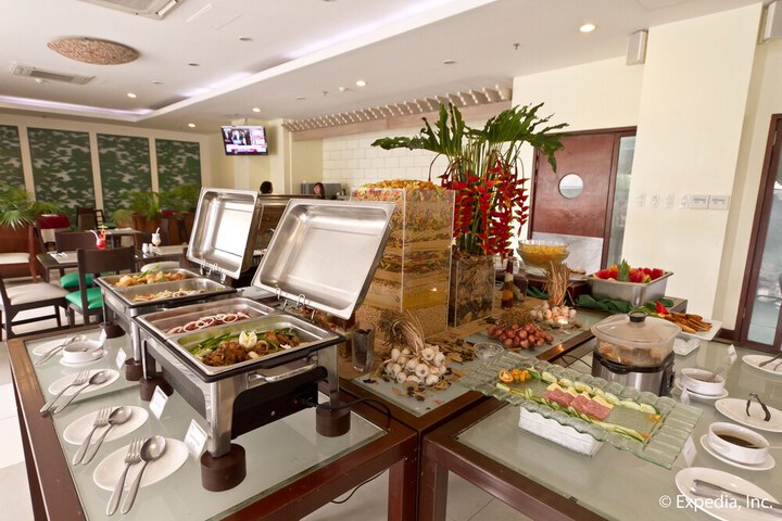 Dining 135 of 156