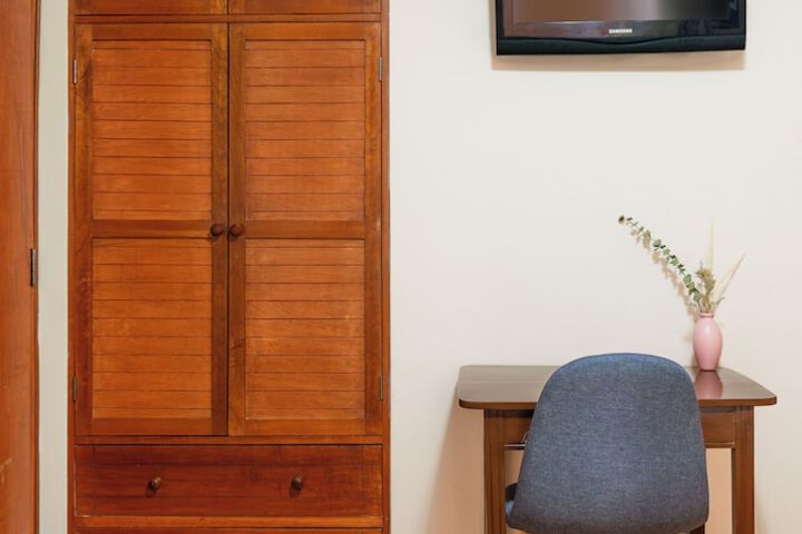 Room 27 of 52