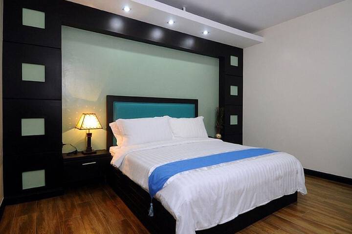 Room 8 of 23