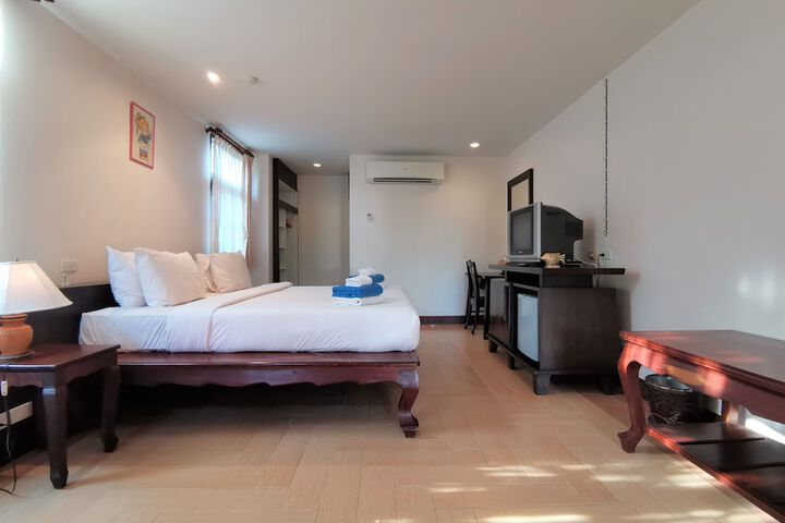 Room 17 of 60