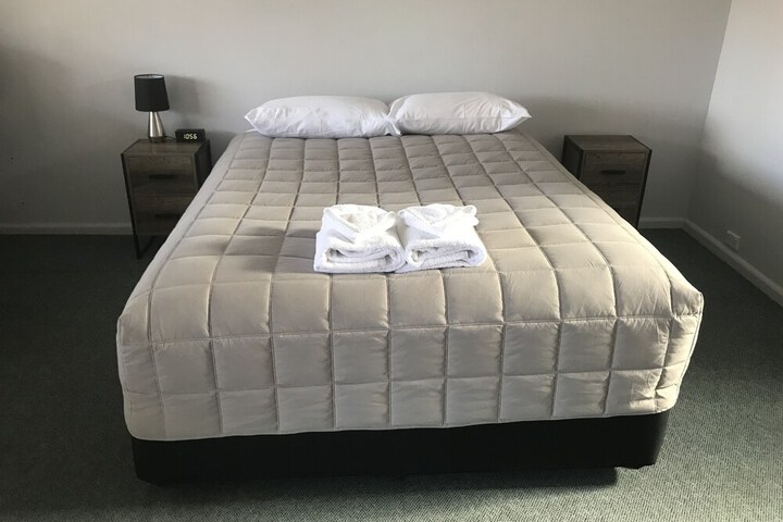Room 51 of 156