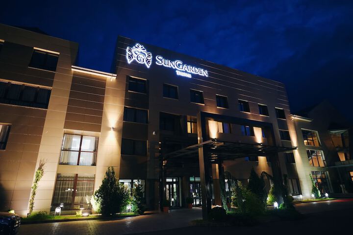 Front of property - evening/night