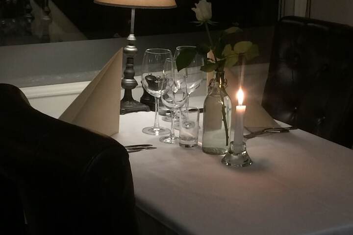 Dining 30 of 50