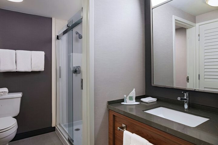 Room 15 of 35