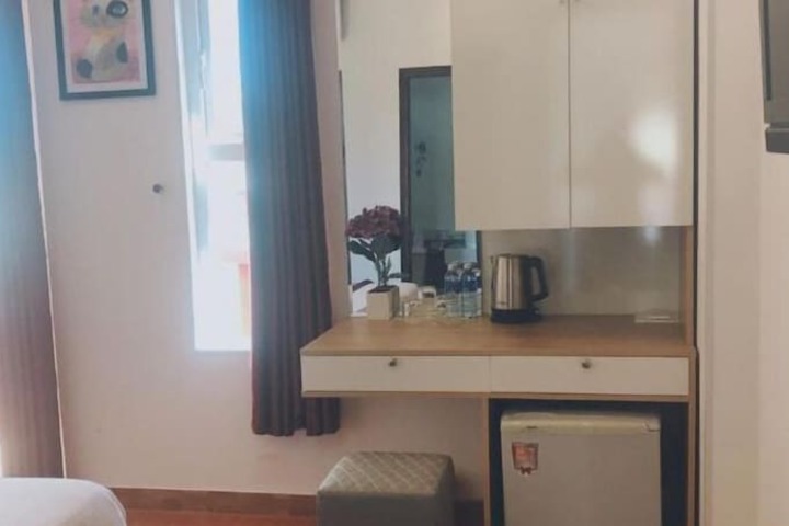 Room 21 of 43