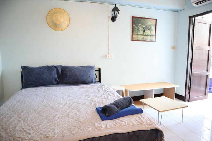 Room 7 of 31