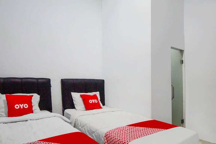 Room 10 of 23