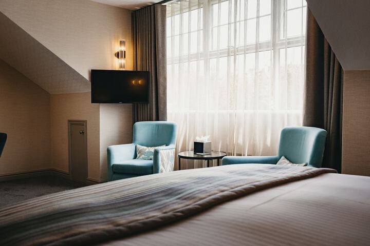 Room 45 of 104