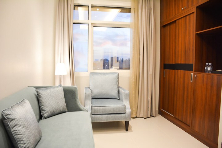 Room 12 of 22