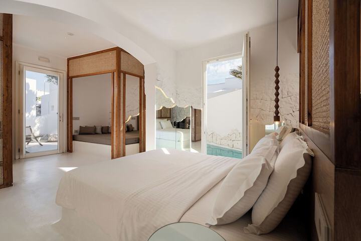 Room 27 of 116