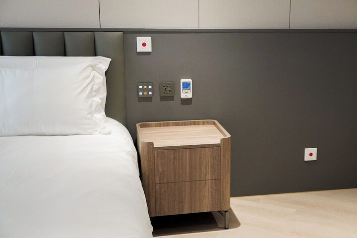 Room 54 of 83