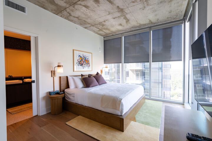 Room 10 of 860