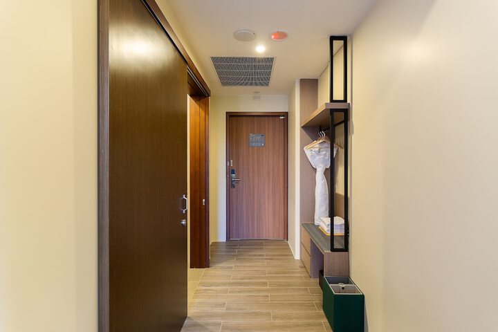 Room 37 of 113