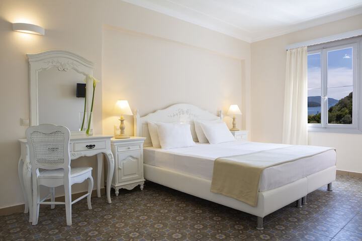 Room 21 of 238