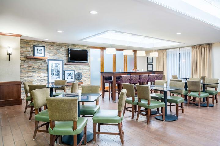 Hotel Interior 4 of 22