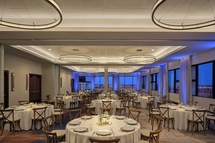 Banquet hall