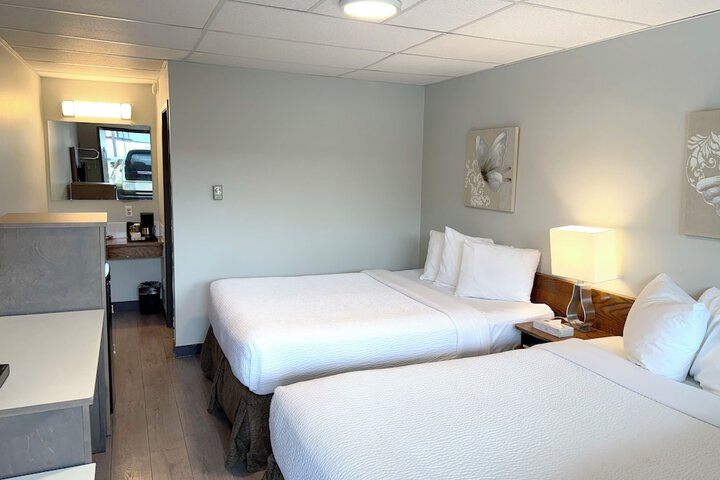 Room 15 of 28