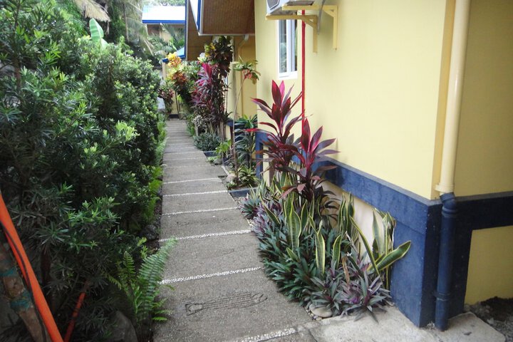 Property Grounds 28 of 31