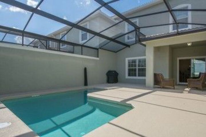 Pool 27 of 35