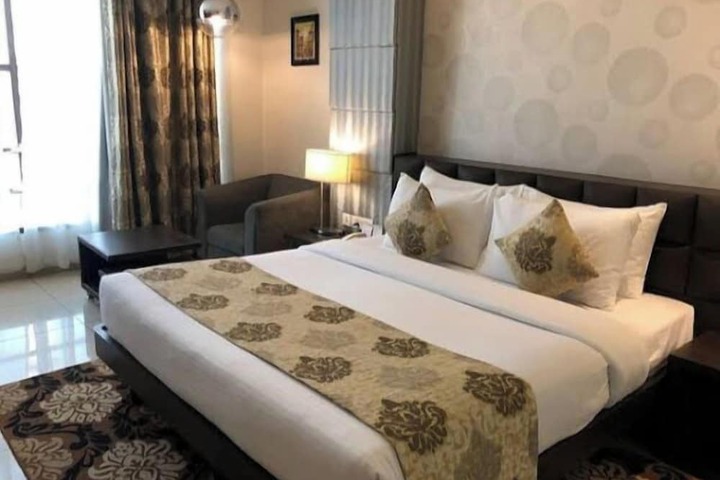 Hotel Evara