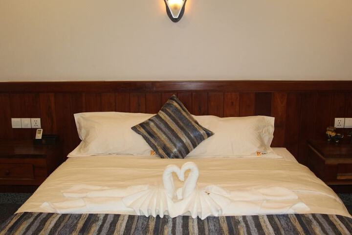 Room 6 of 21