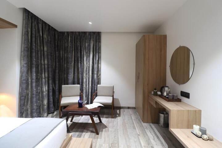 Room 18 of 55