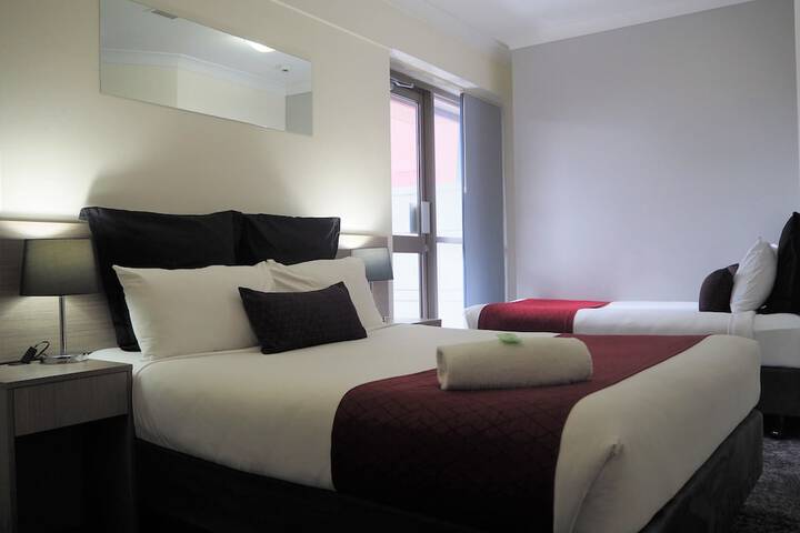 Room 15 of 51