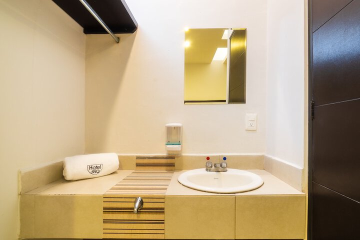 Room 42 of 54