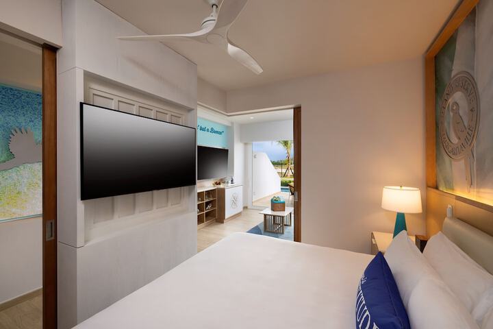 Room 26 of 107