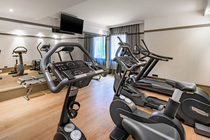 Hotel Gym Photos