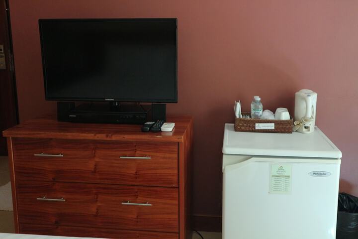 Room 10 of 35