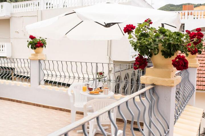 Terrace/Patio 7 of 7