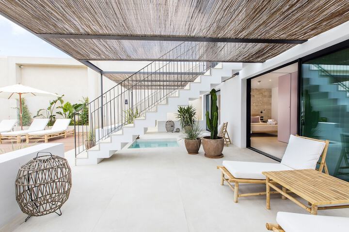 Terrace/Patio 28 of 73