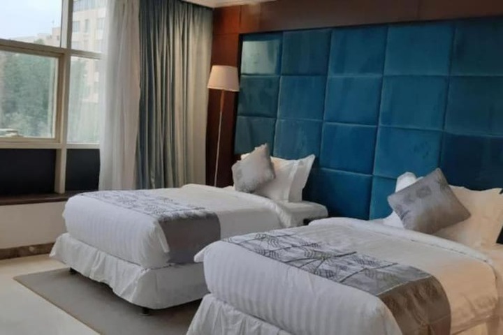 Room 40 of 82