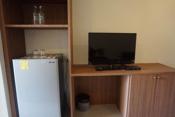 Room 20 of 33