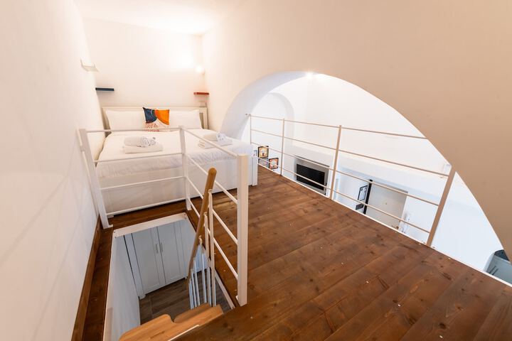 Room 20 of 26