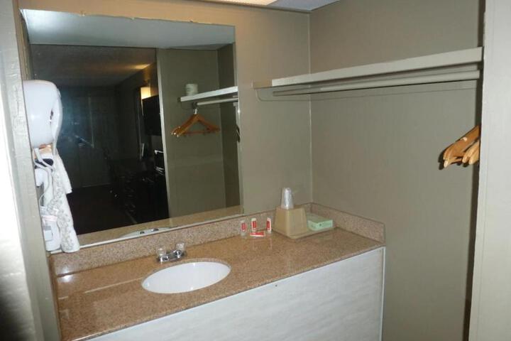 Photo 48