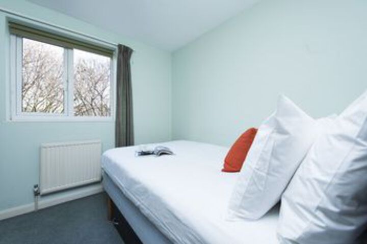 Room 10 of 23