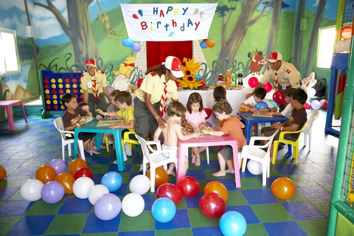 Childrens Activities 166 of 276