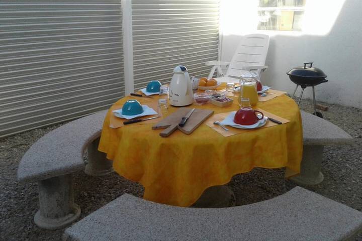 Dining Photos