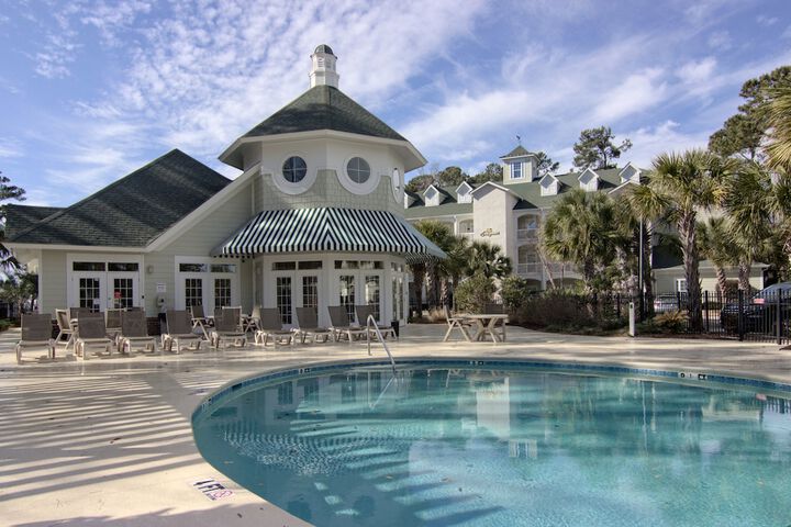 Pool 38 of 52