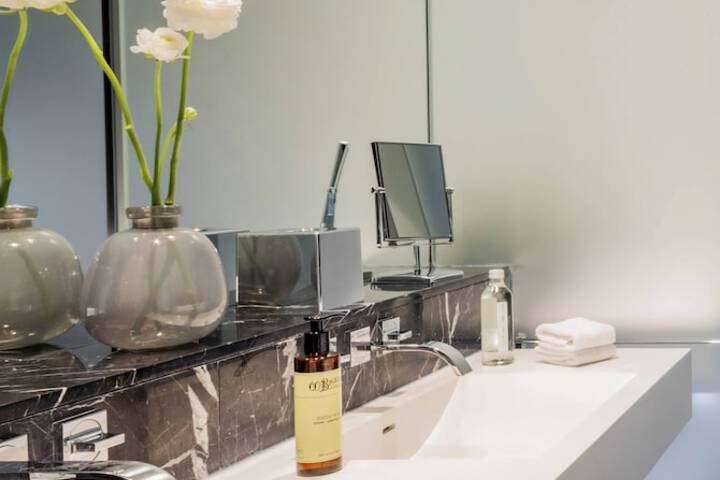 Bathroom Interior Photo