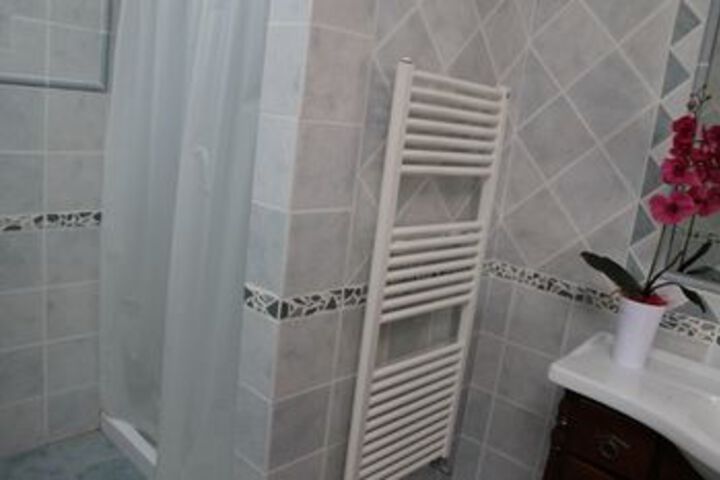 Room 40 of 256